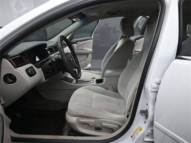Used 2011 Chevrolet Impala LS image 10