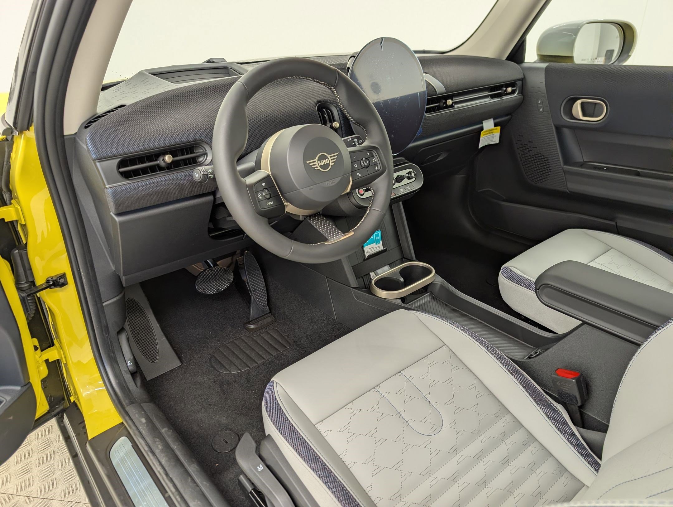 New 2026 MINI Cooper S image 4