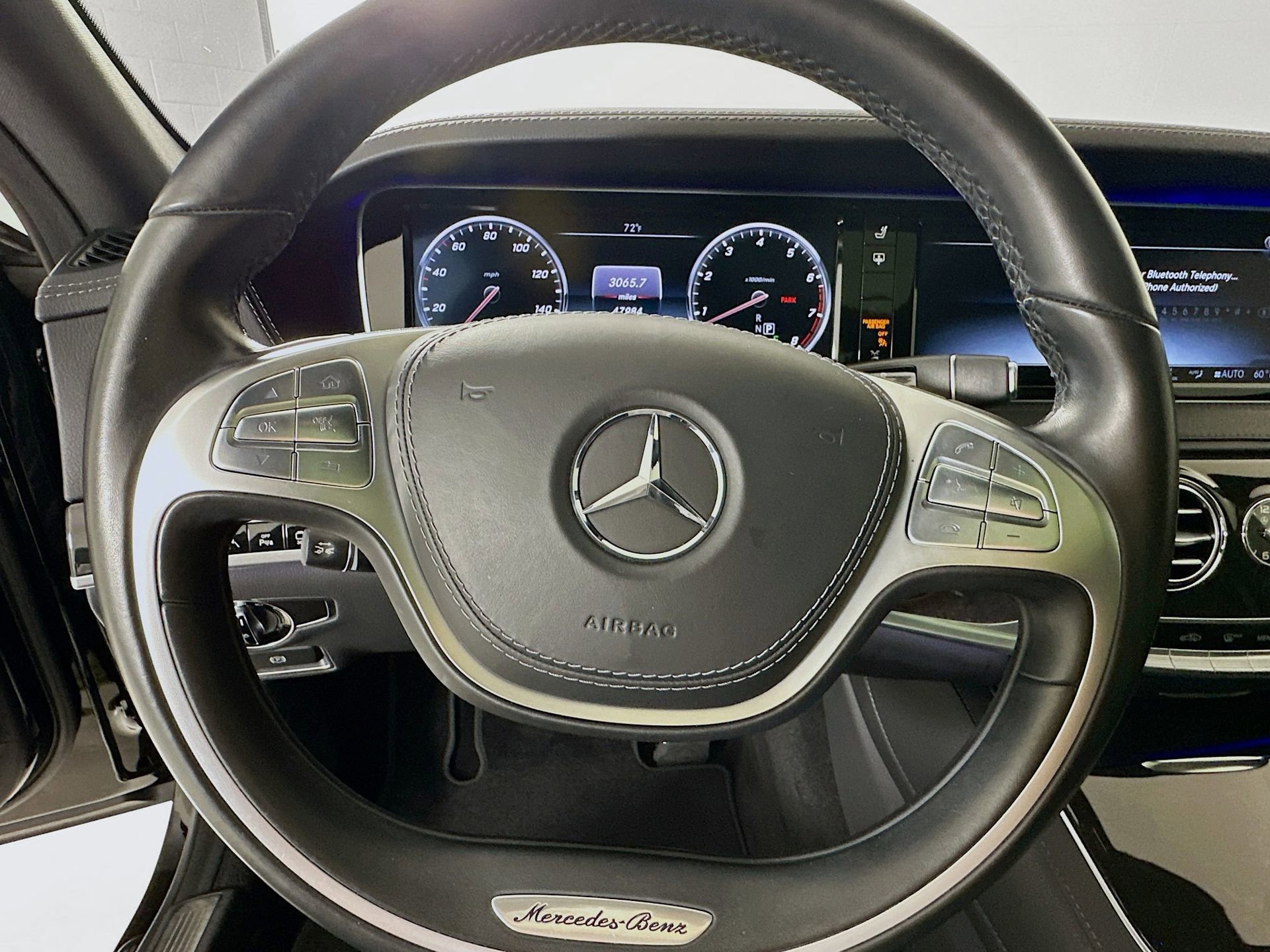 Used 2017 Mercedes-Benz S 550 Sedan image 12