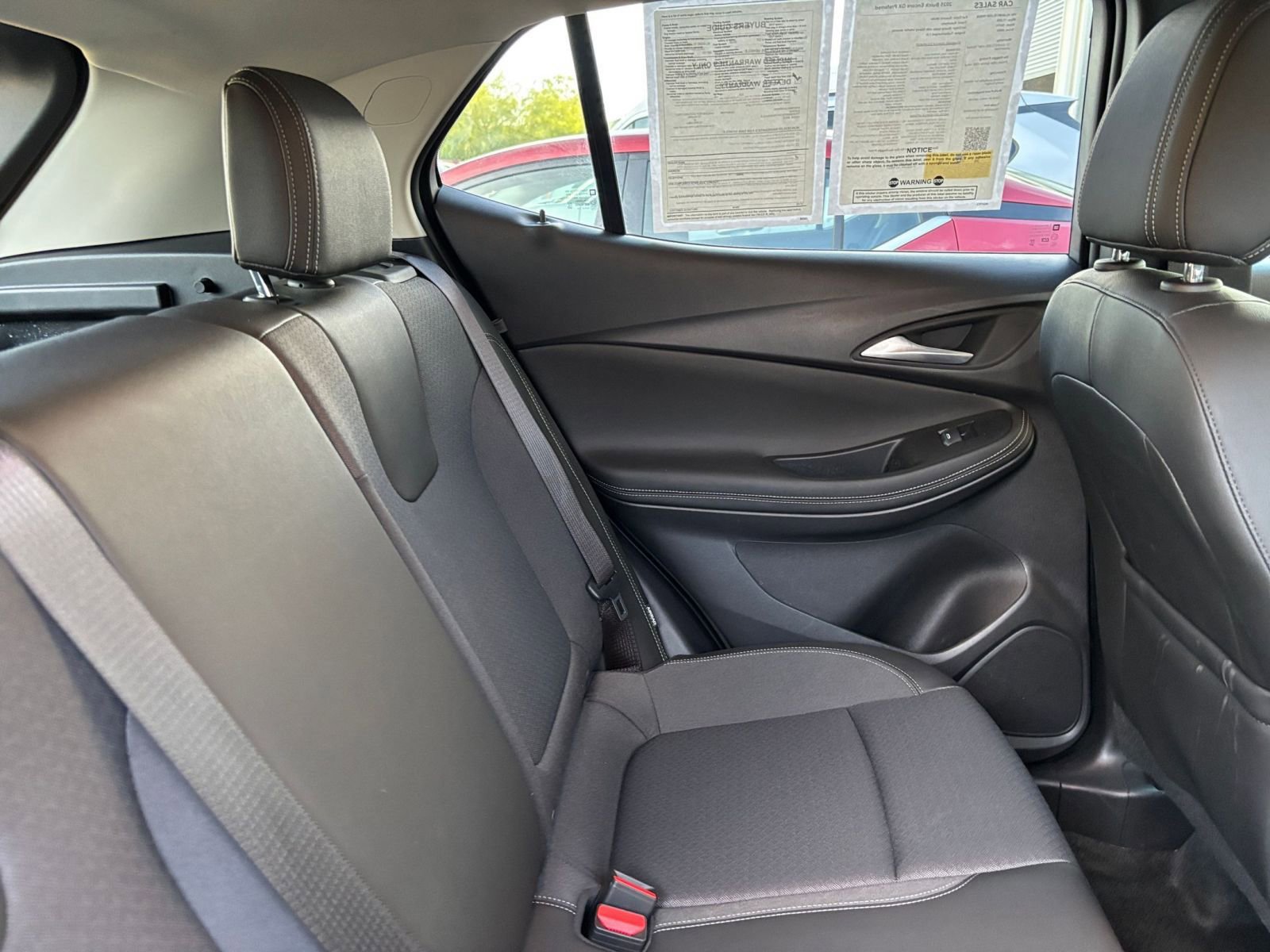 Used 2025 Buick Encore GX Preferred image 35