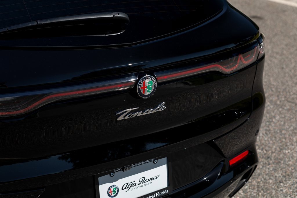 New 2025 Alfa Romeo Tonale w/ Premium Package image 15