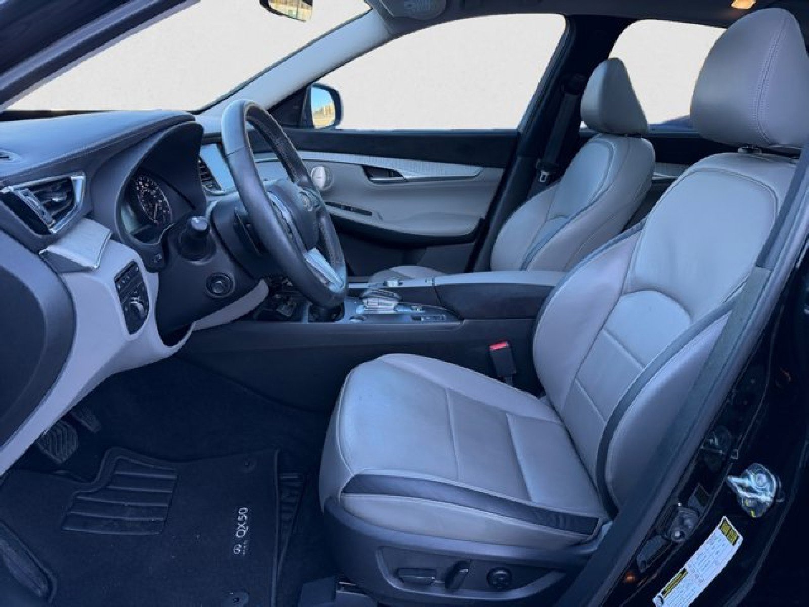 Certified 2023 INFINITI QX50 Sensory AWD/4WD image 10