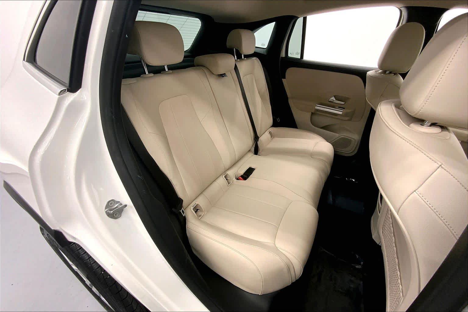 Certified 2022 Mercedes-Benz GLA 250 image 13