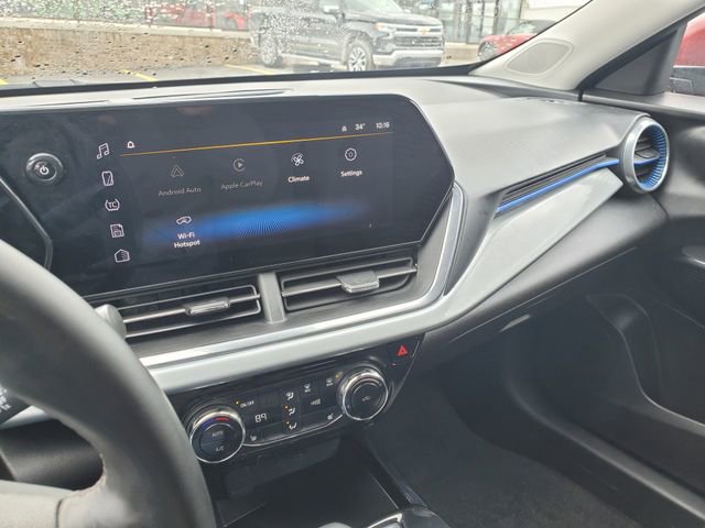 Certified 2024 Chevrolet Trax LT w/ Driver Confidence Package image 26