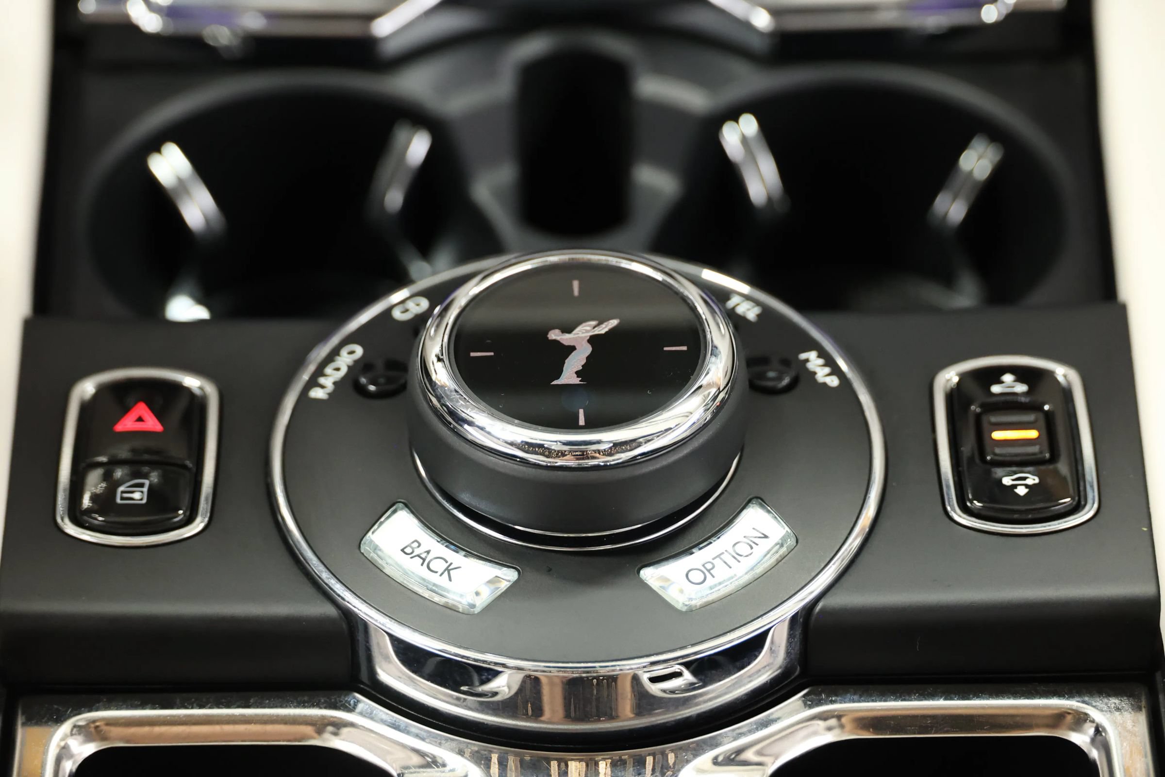 Used 2017 Rolls-Royce Wraith RWD image 61