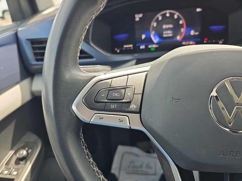 Used 2022 Volkswagen Taos SE w/ Panoramic Sunroof Package image 20