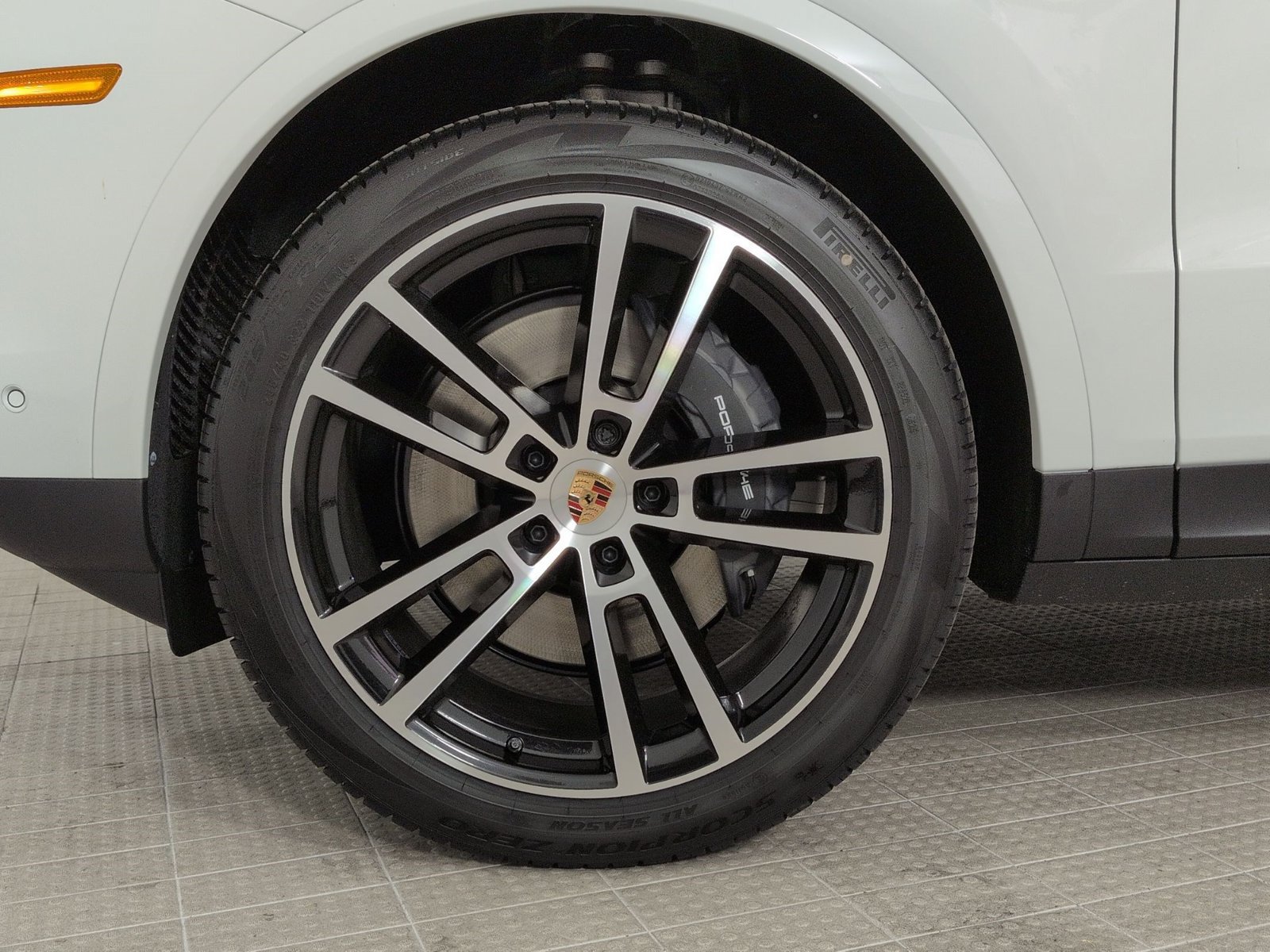 New 2026 Porsche Cayenne AWD/4WD image 10