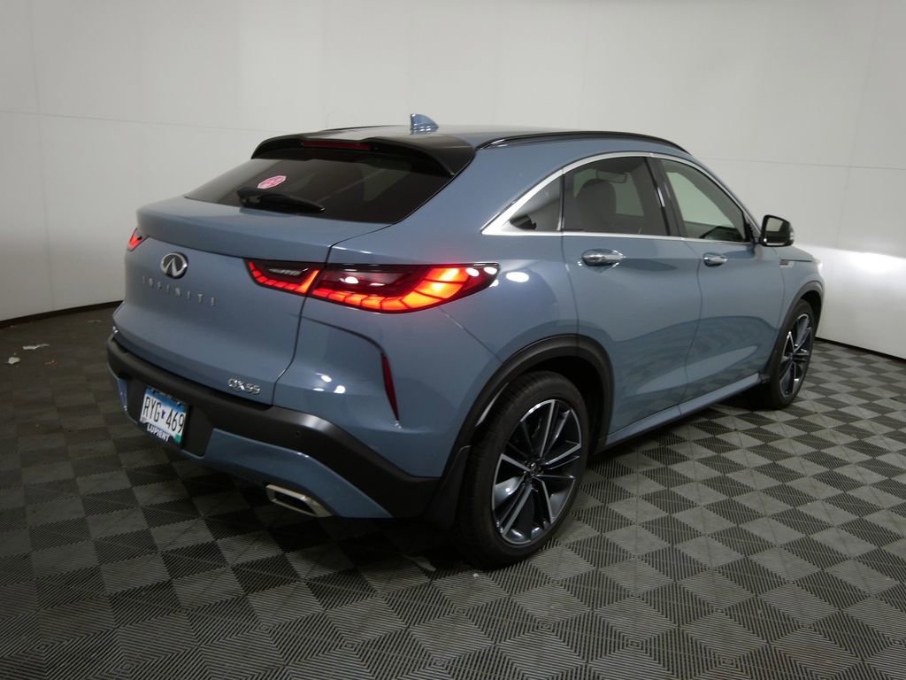 Certified 2025 INFINITI QX55 Luxe w/ Cargo Package image 3