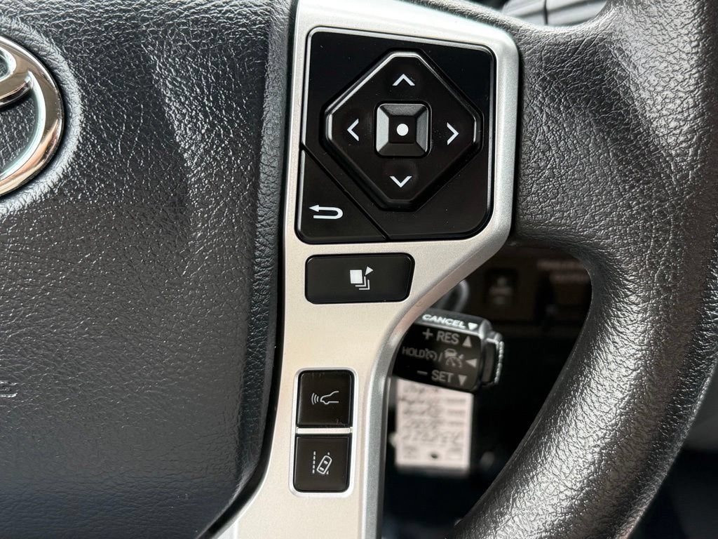 Used 2020 Toyota Tundra SR5 w/ SR5 Upgrade Package AWD/4WD image 25