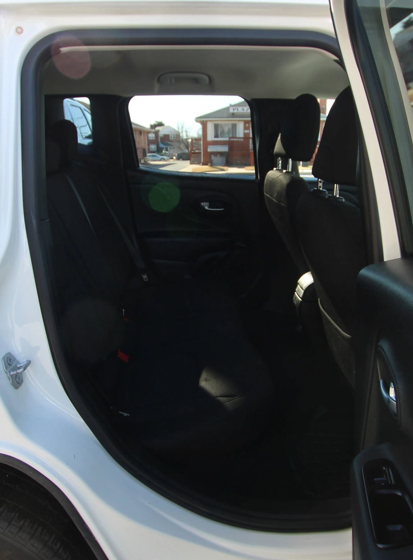 Used 2022 Jeep Renegade Latitude image 12