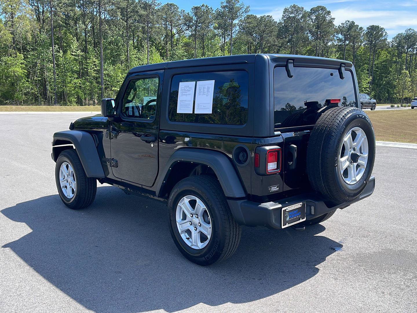 Used 2022 Jeep Wrangler Sport S image 5