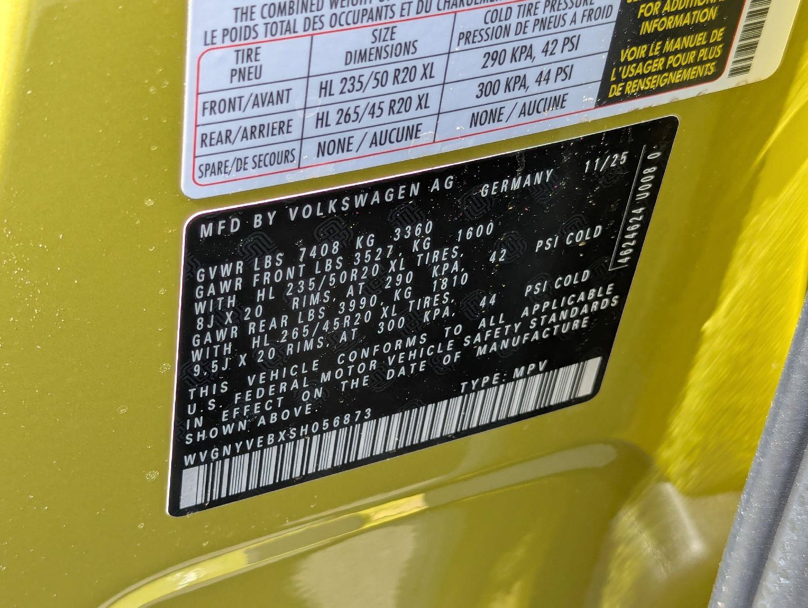 New 2025 Volkswagen ID. Buzz Pro S Plus AWD/4WD image 49