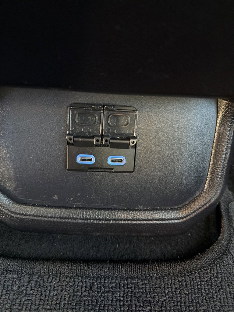 Used 2022 Toyota Highlander XLE image 20