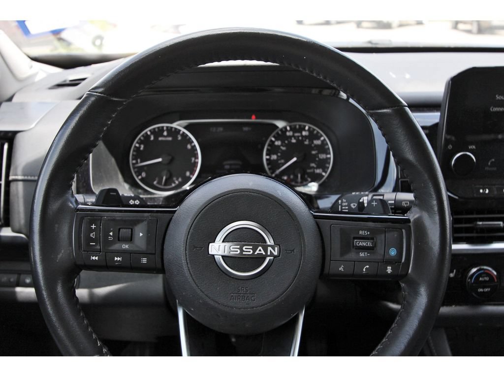 Used 2022 Nissan Pathfinder SL w/ SL Premium Package FWD image 11