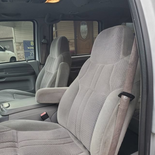 Used 2001 Ford Excursion XLT RWD image 20