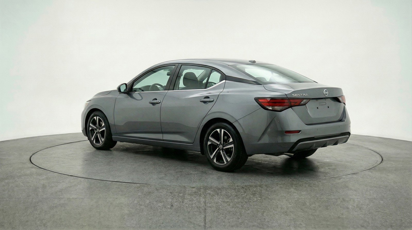 Used 2025 Nissan Sentra SV FWD image 6