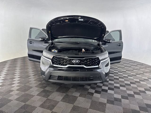 Used 2021 Kia Sorento LX FWD image 13