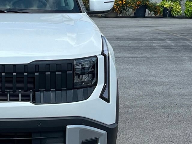 New 2027 Kia Seltos LX FWD image 16