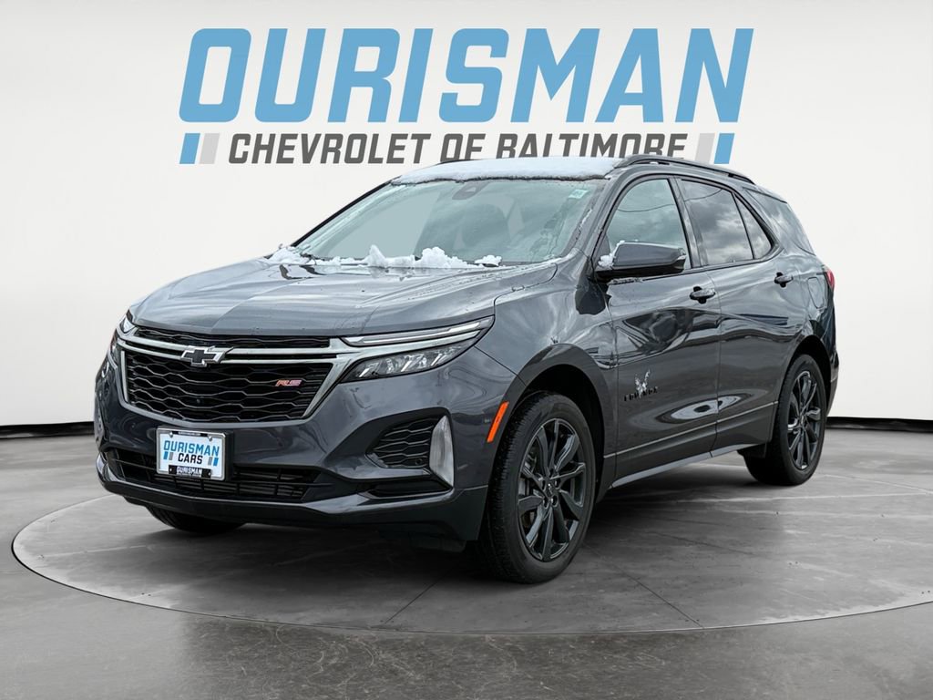 Used 2023 Chevrolet Equinox RS w/ RS Leather Package image 2