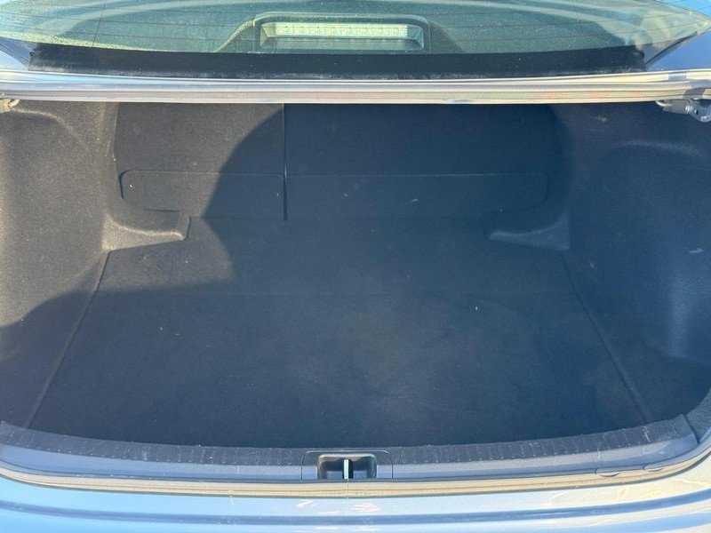 Used 2023 Toyota Corolla LE image 9