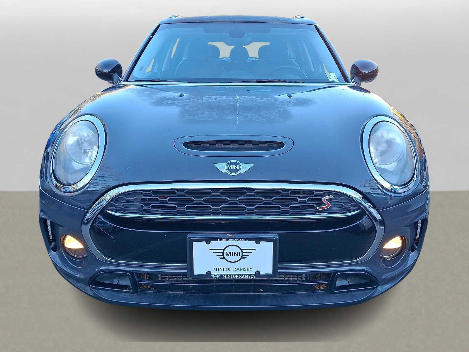 Used 2017 MINI Cooper Clubman S image 2
