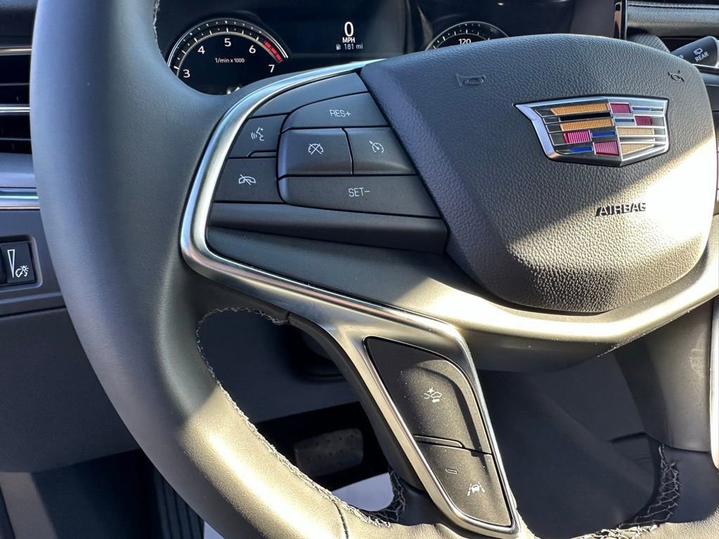 New 2026 Cadillac XT5 Luxury FWD image 30