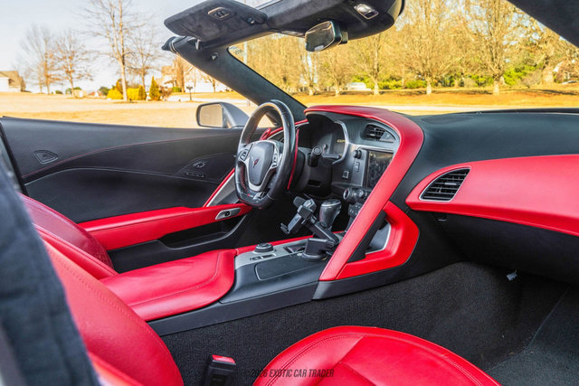 Used 2016 Chevrolet Corvette Z06 w/ 3LZ Preferred Equipment Group image 45