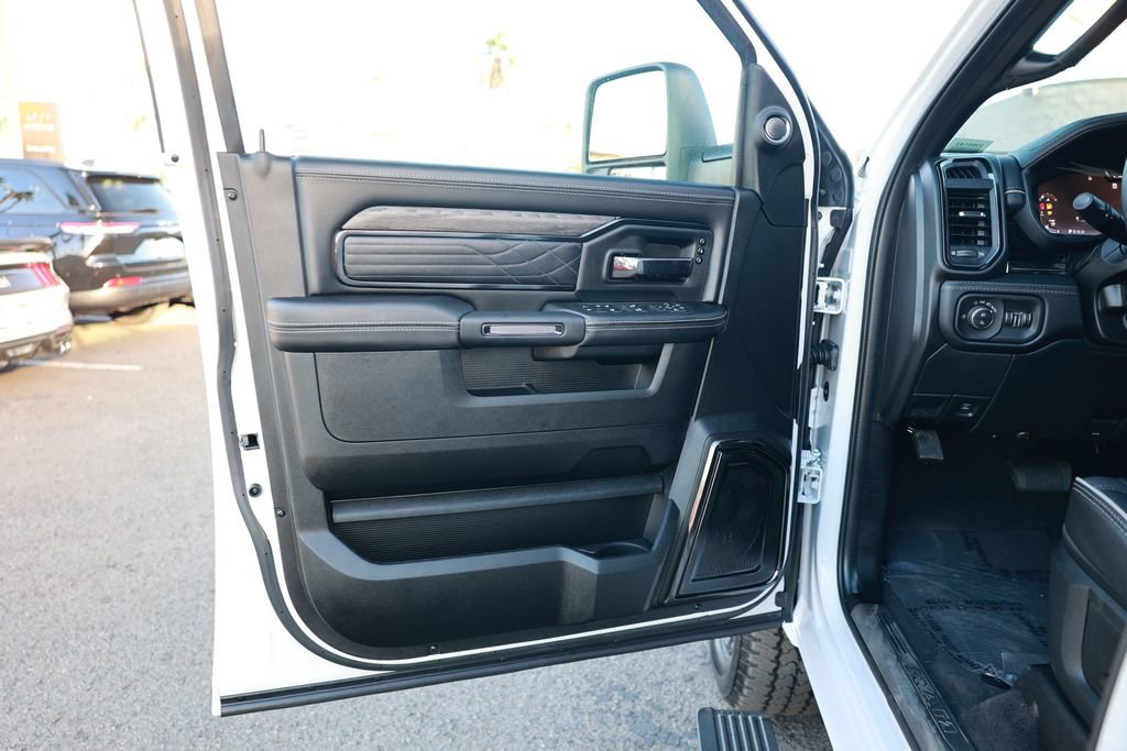 New 2026 RAM 2500 Limited image 14