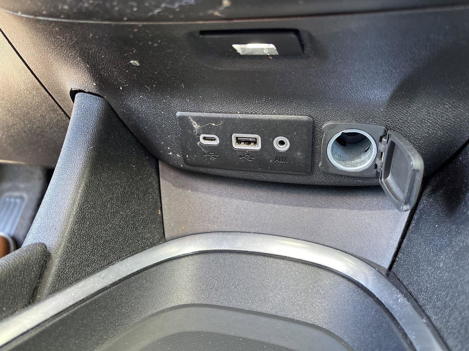 Used 2024 Chevrolet Malibu LT FWD image 27