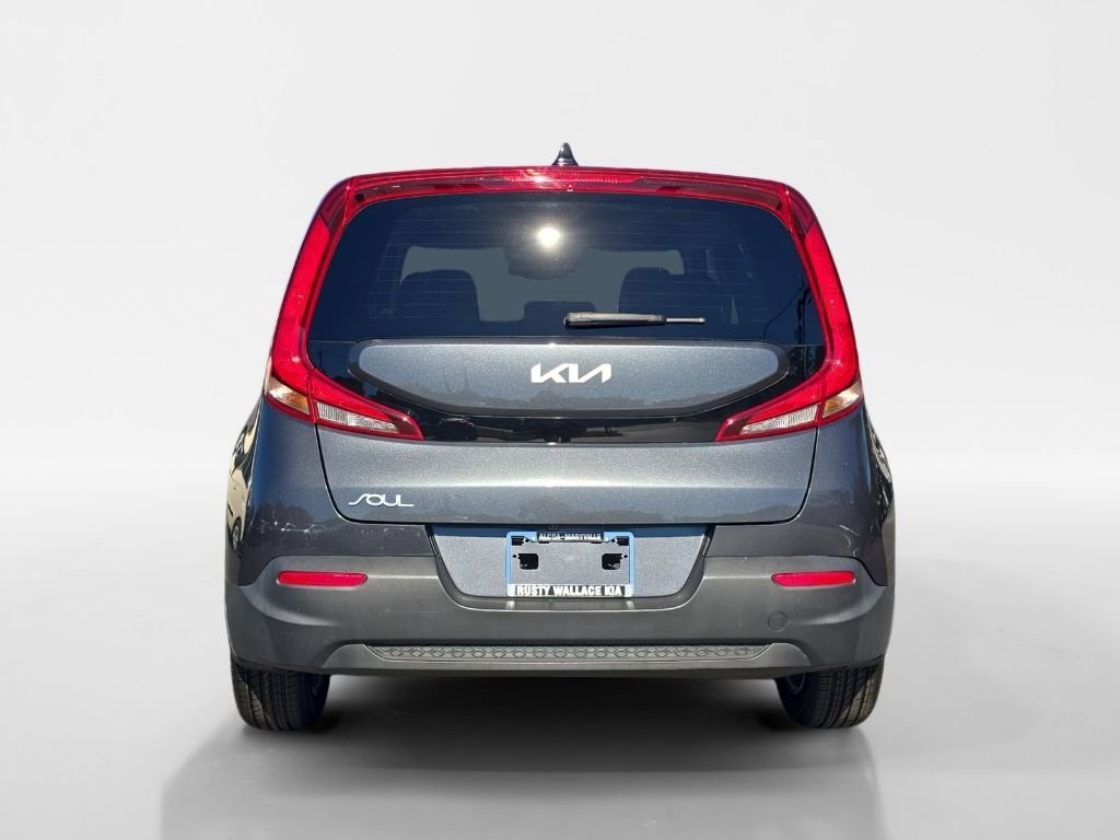 Used 2022 Kia Soul S image 4