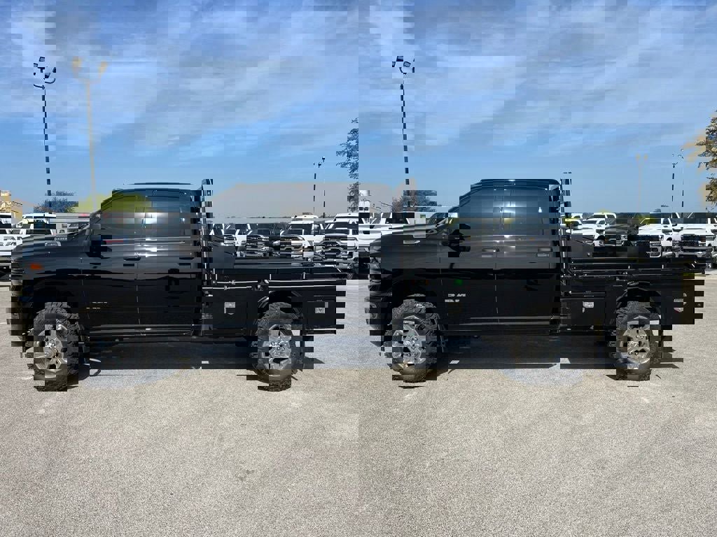 Used 2026 RAM 3500 Big Horn image 2