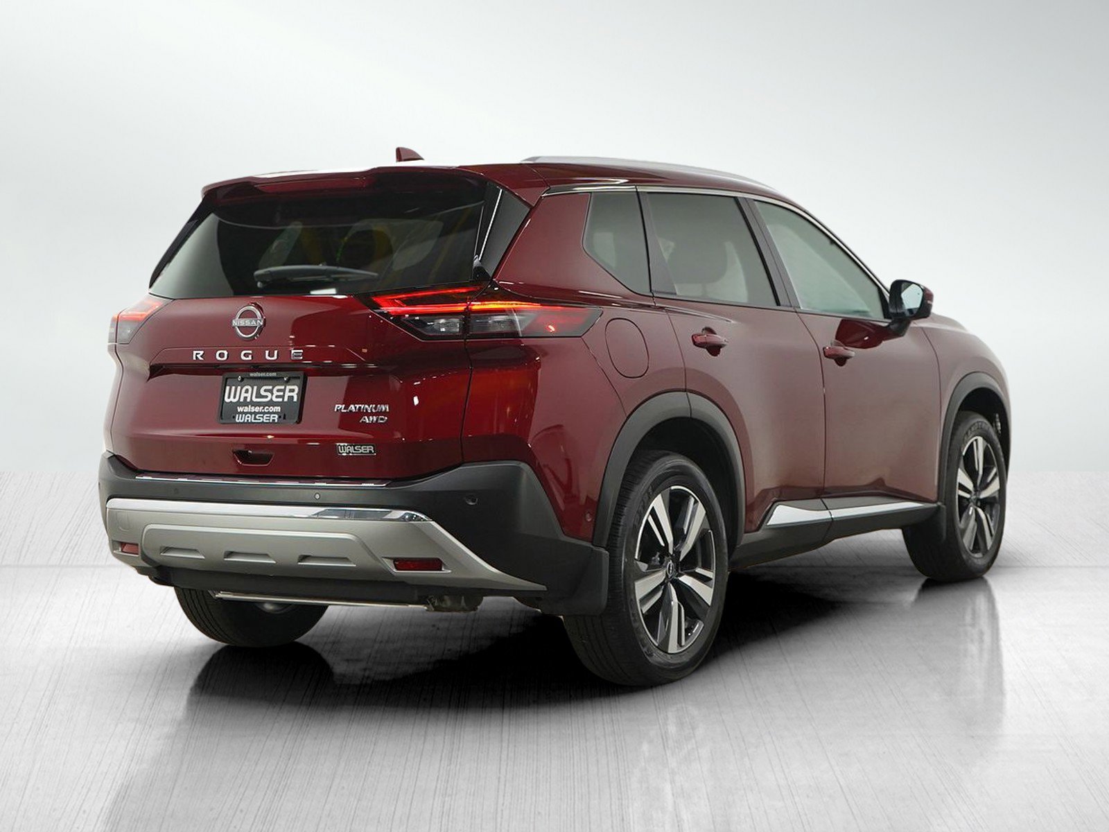 Used 2023 Nissan Rogue Platinum AWD/4WD image 6