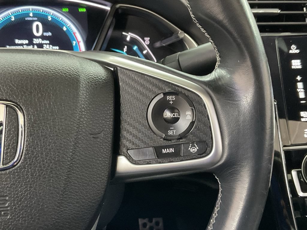 Used 2017 Honda Civic Touring image 11