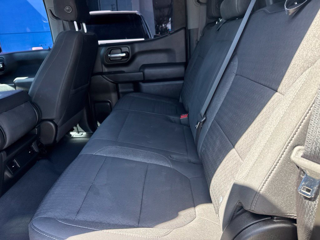 Used 2022 Chevrolet Silverado 1500 Custom w/ LPO, Dark Essentials Package RWD image 10