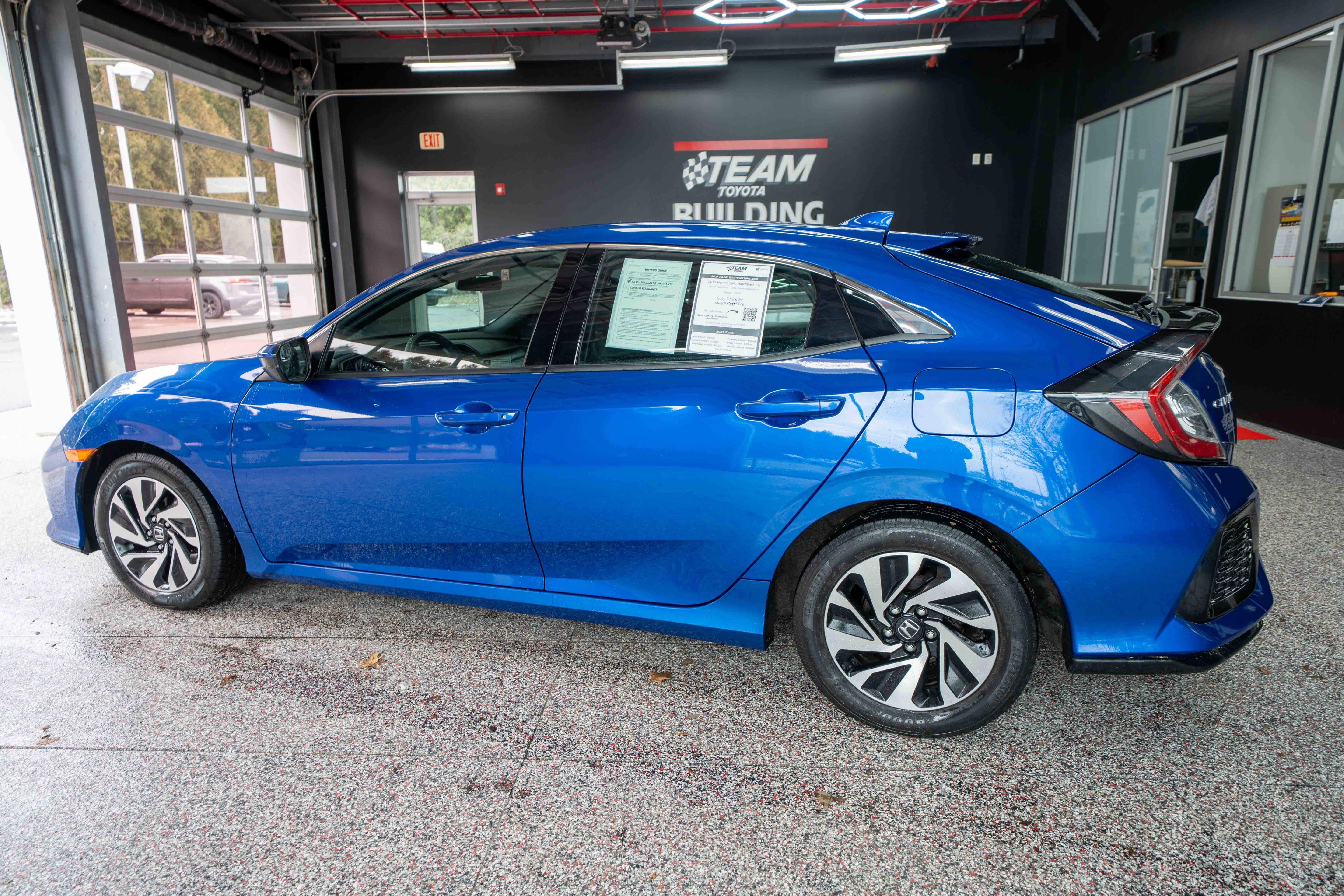 Used 2017 Honda Civic LX image 2