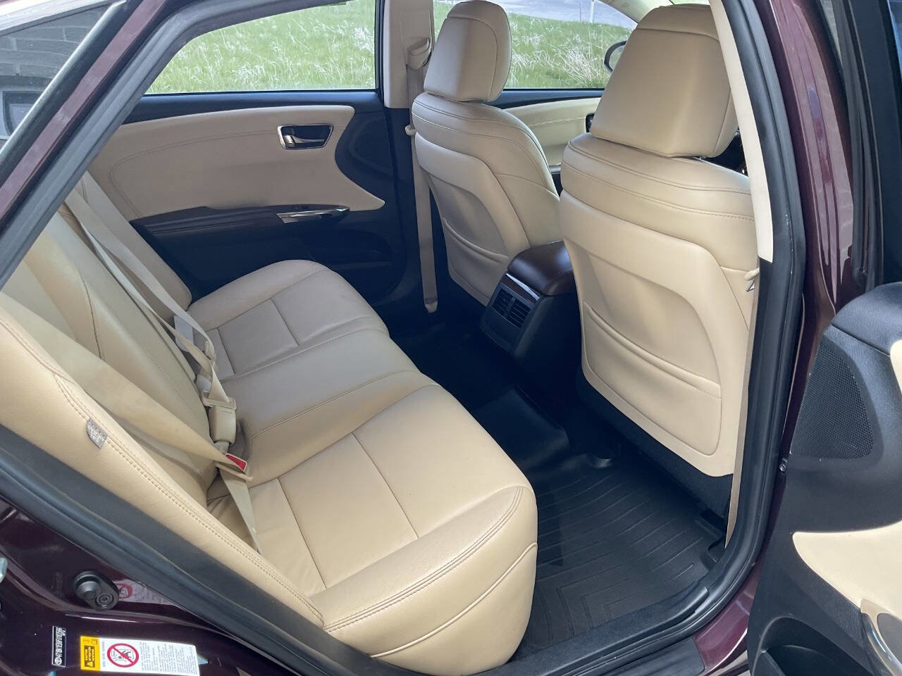 Used 2015 Toyota Avalon XLE FWD image 34