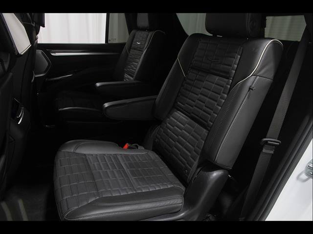 Used 2025 Cadillac Escalade Sport Platinum w/ LPO, Floor Liner Package AWD/4WD image 25