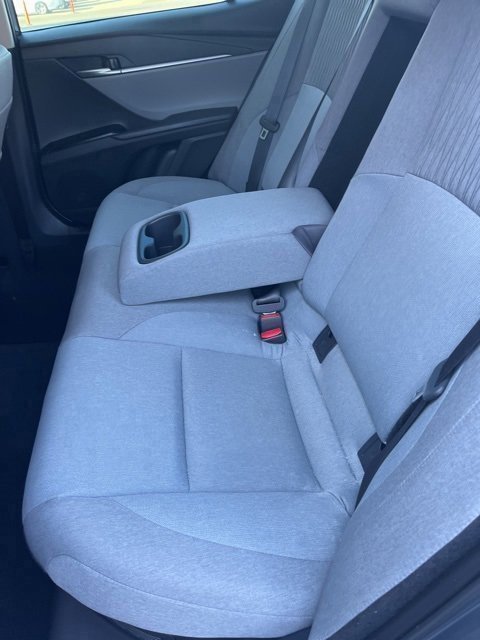 Used 2025 Toyota Camry SE image 10