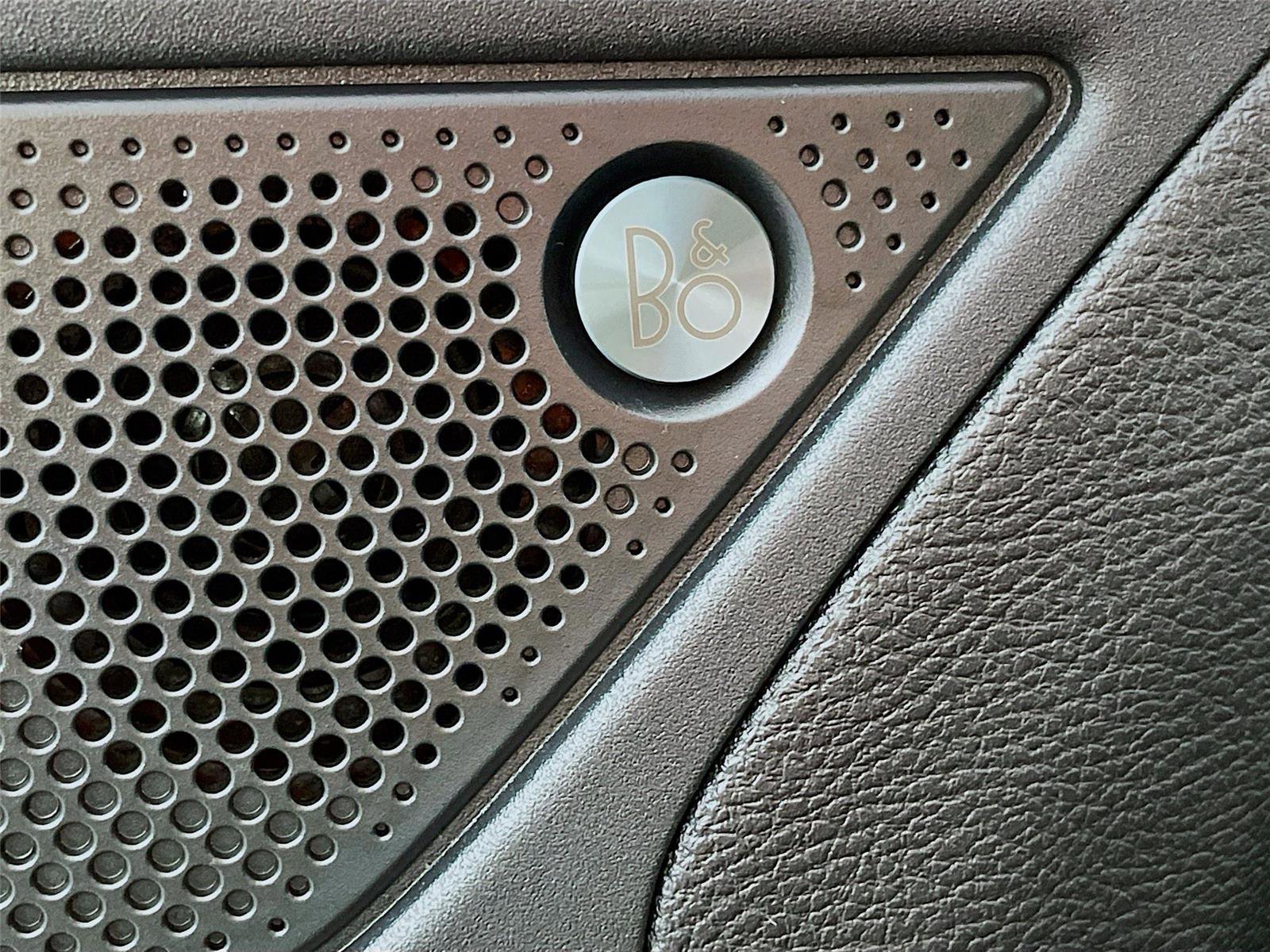 Used 2023 Ford Edge Titanium image 21