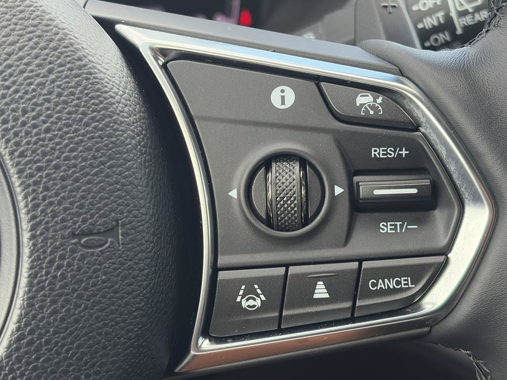 Certified 2026 Acura MDX w/ Technology Package FWD image 13