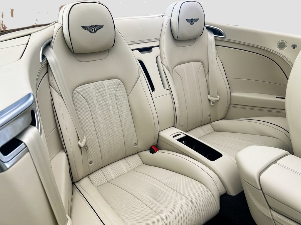 Used 2026 Bentley Continental GTC AWD/4WD image 28