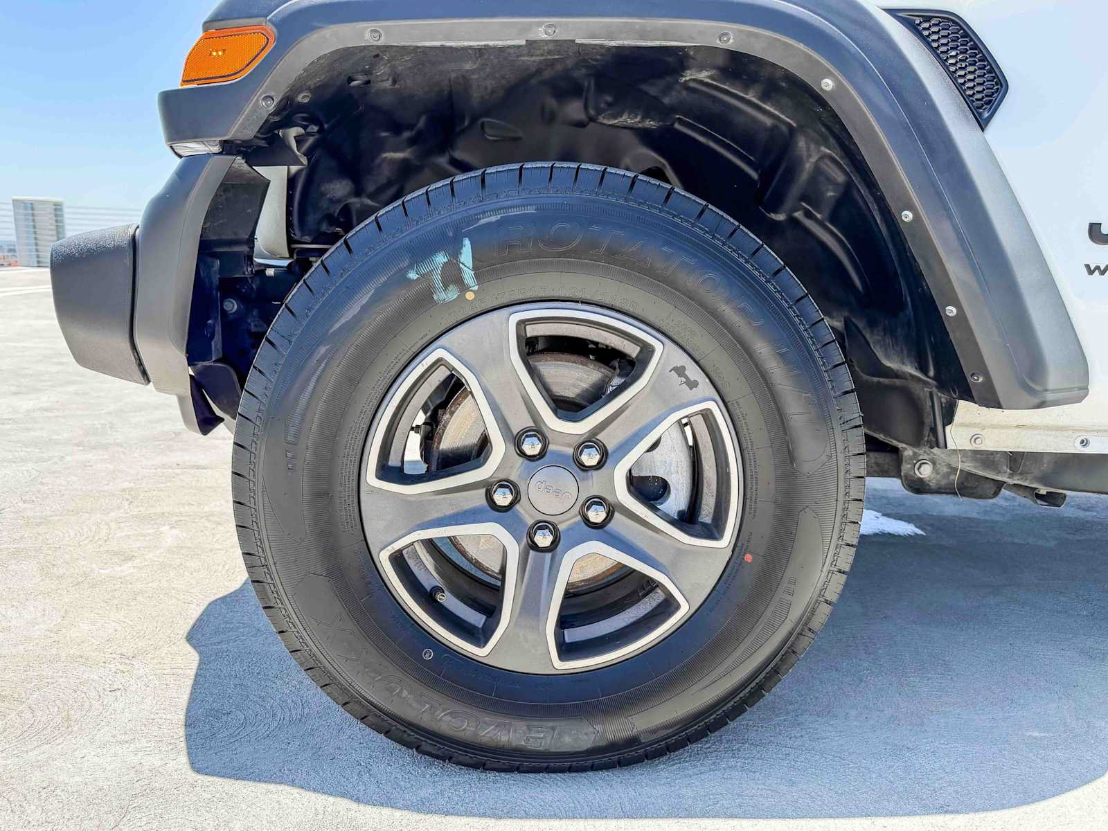 Used 2022 Jeep Wrangler Unlimited Sport AWD/4WD image 11