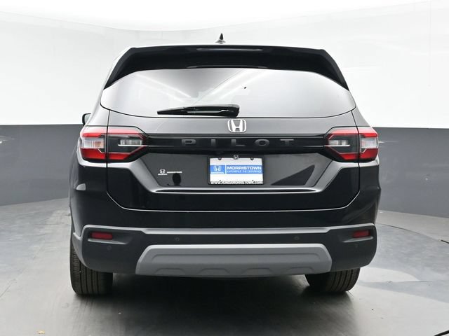 Used 2025 Honda Pilot EX-L image 9