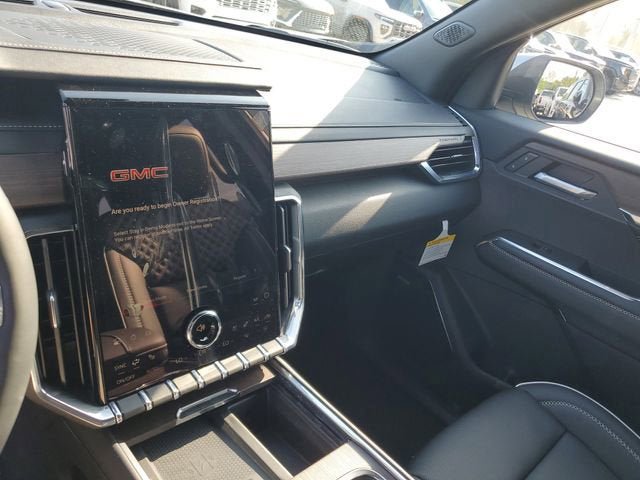 New 2026 GMC Acadia Denali w/ Super Cruise Package FWD image 26