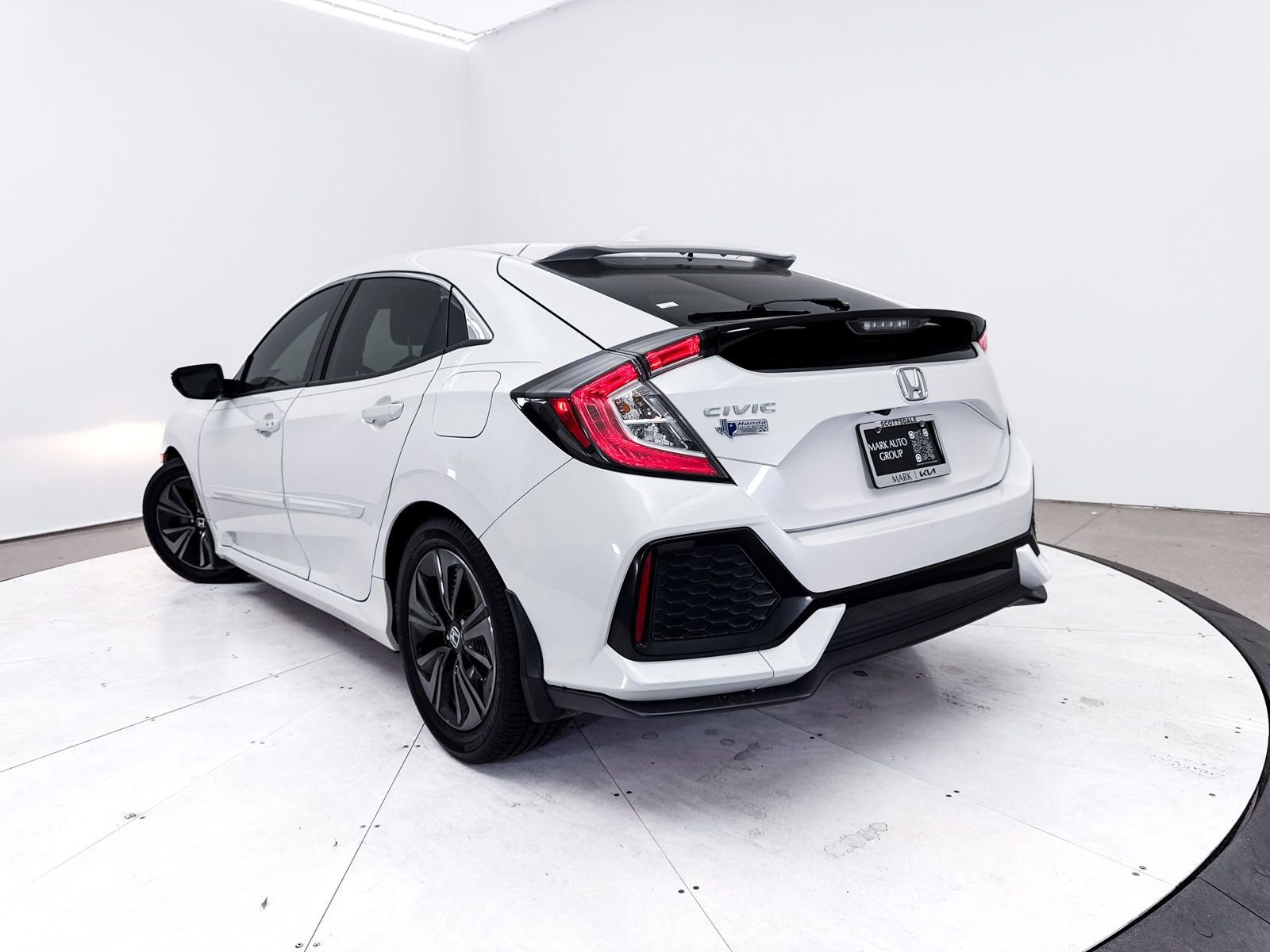 Used 2017 Honda Civic EX image 2