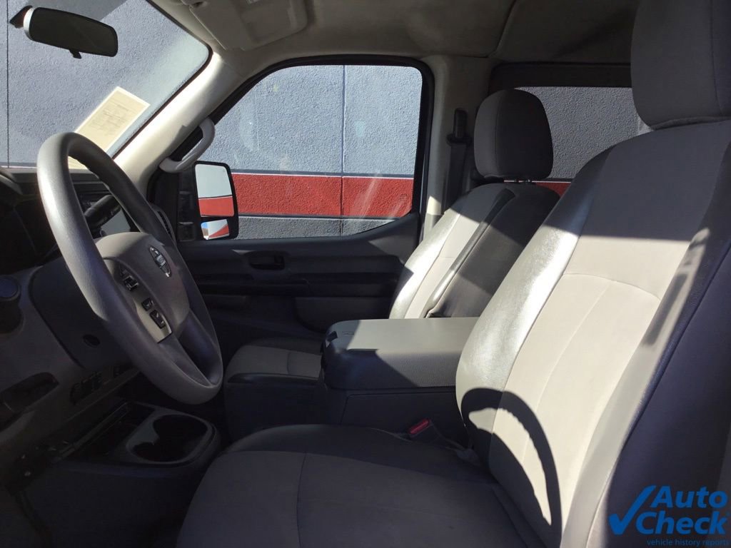 Used 2015 Nissan NV 3500 SV w/ Technology Package image 22