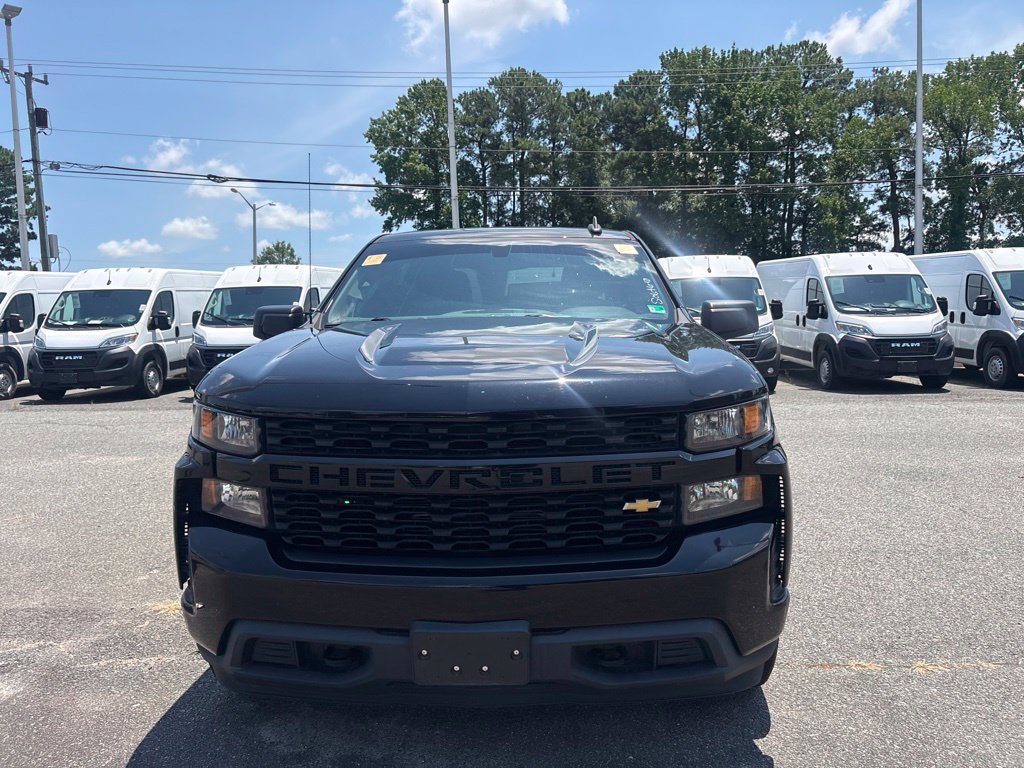 Used 2022 Chevrolet Silverado 1500 Custom AWD/4WD image 6