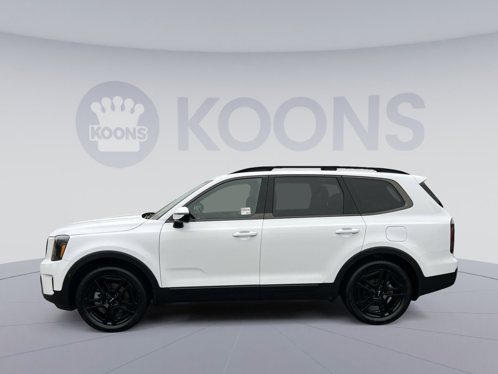 Used 2024 Kia Telluride SX Prestige X-Line image 2
