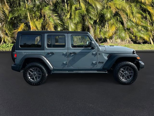Used 2024 Jeep Wrangler Unlimited Sport AWD/4WD image 4