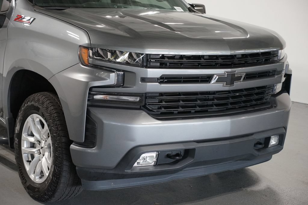 Used 2022 Chevrolet Silverado 1500 RST w/ Convenience Package II AWD/4WD image 4